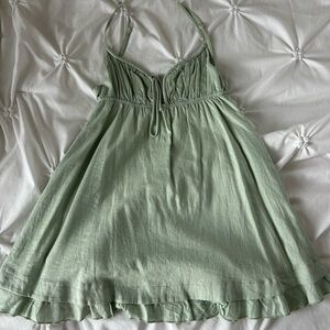 Green Sleeveless Dress